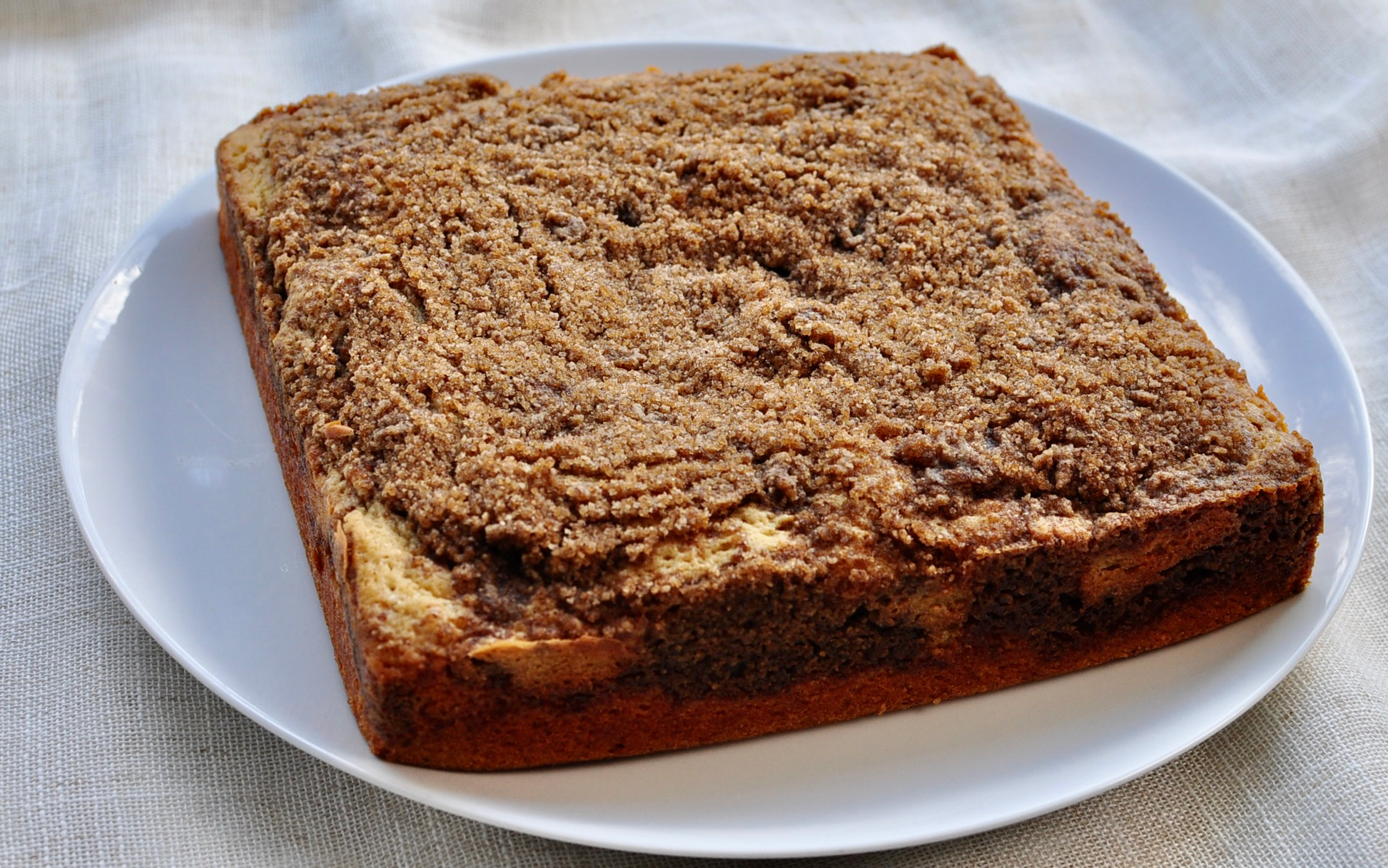 Coffee coffee cake without icing