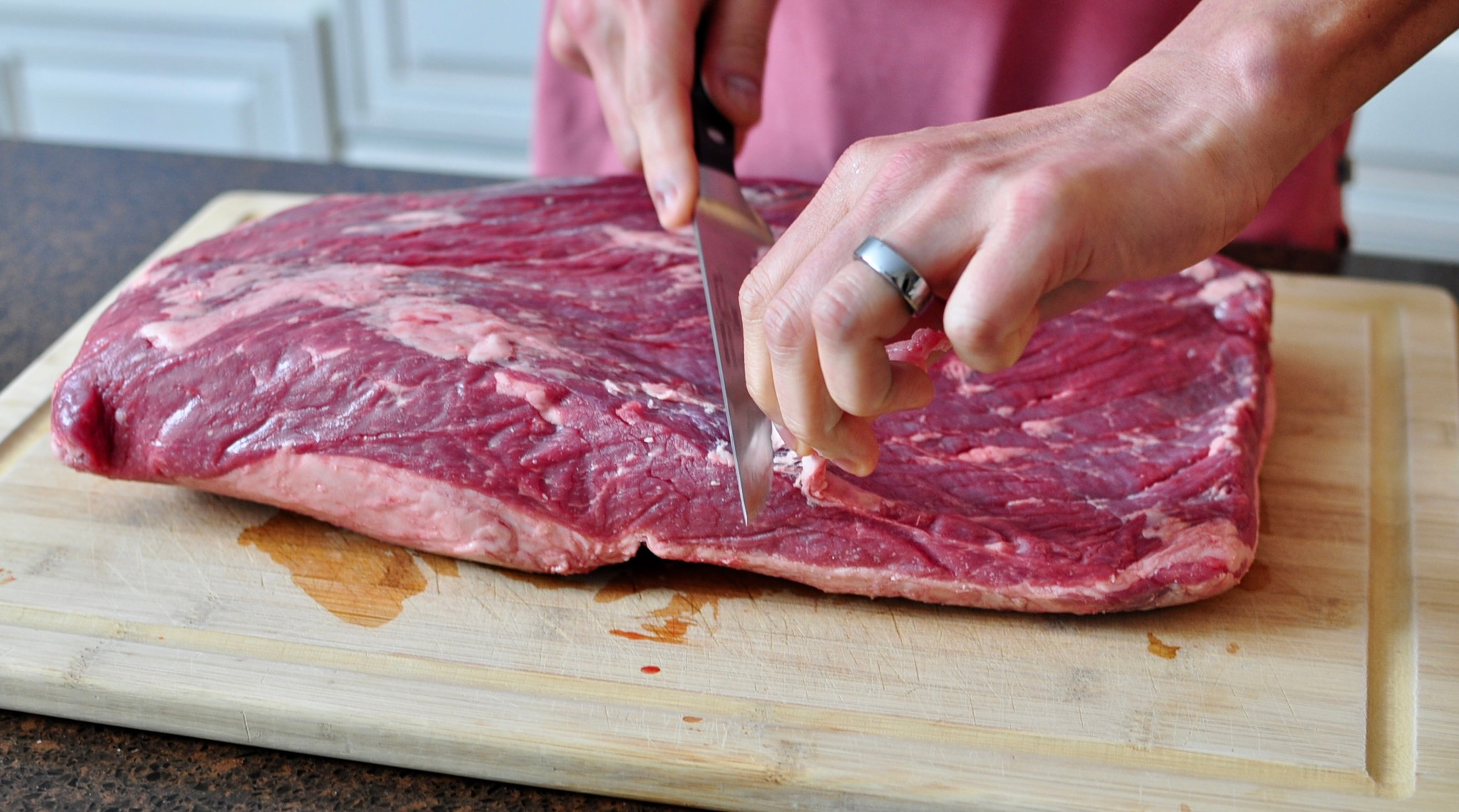 Trimming a Smoked brisket 