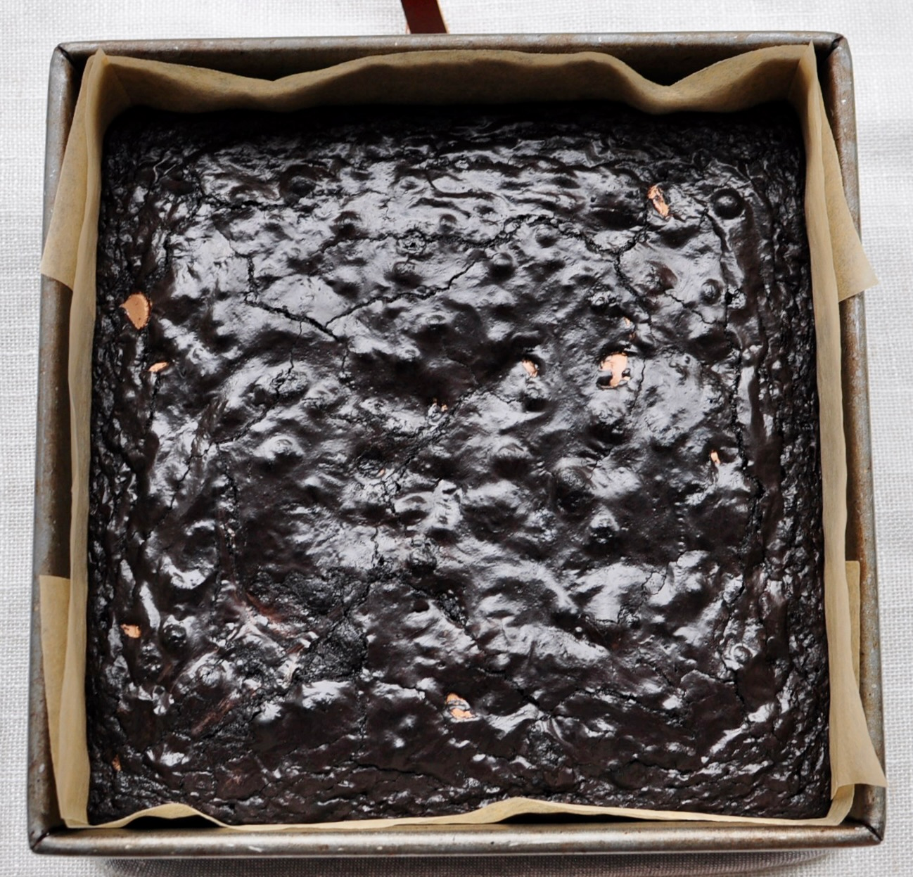 Black Cocoa Chewy Brownie in Square Baking Pan