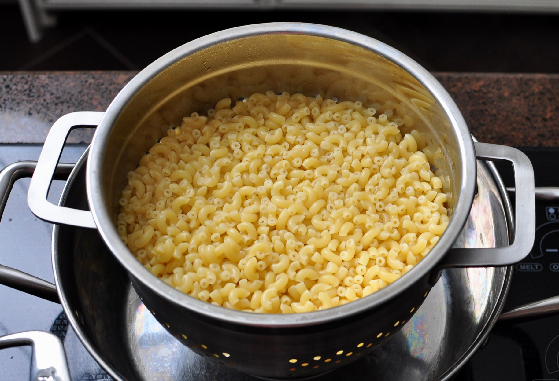 Cooked and Drained Pasta for Truffle Mac and Cheese Recipe