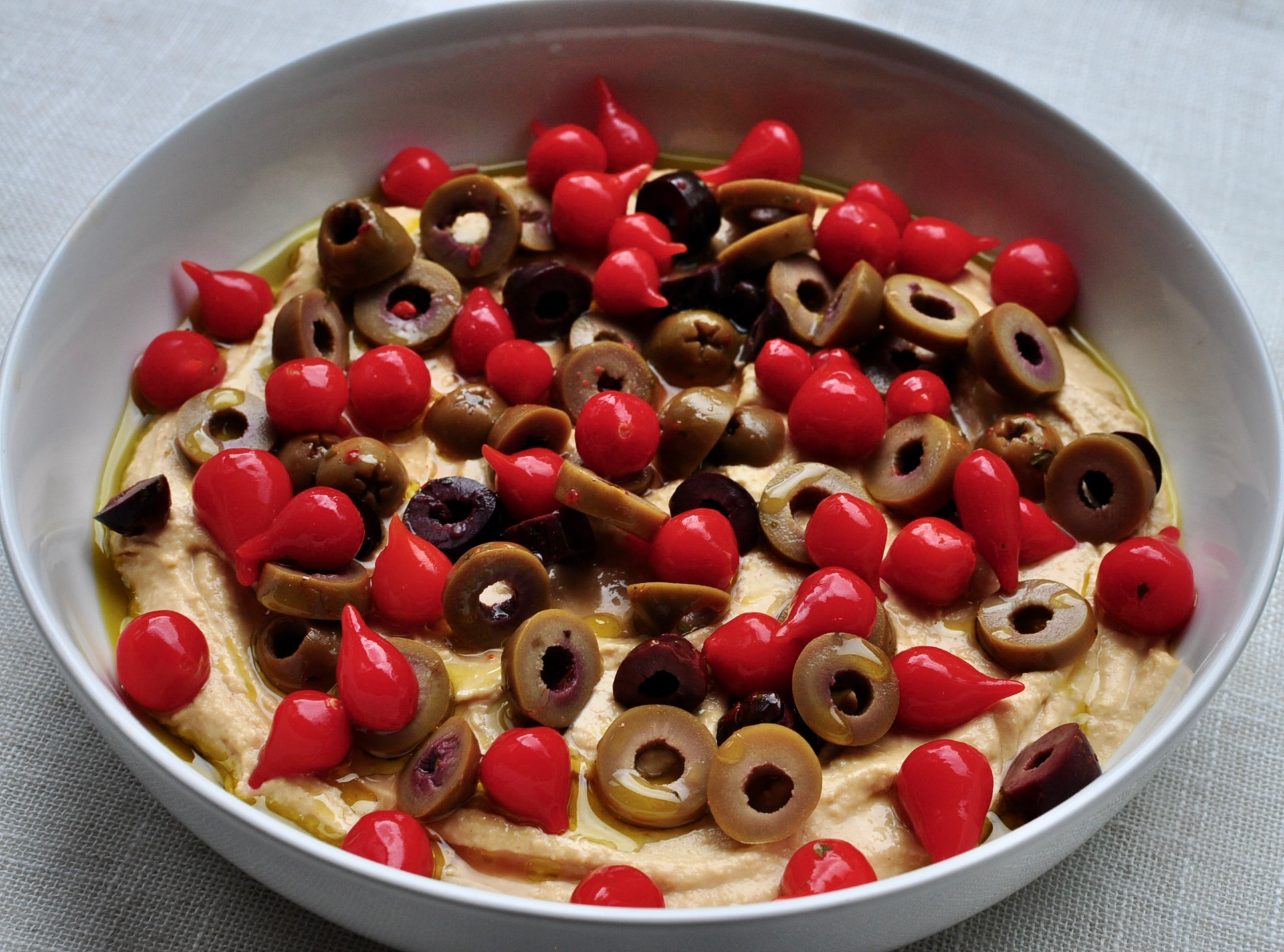Easy Hummus Appetizer Recipe with Sweety Drops and Olives